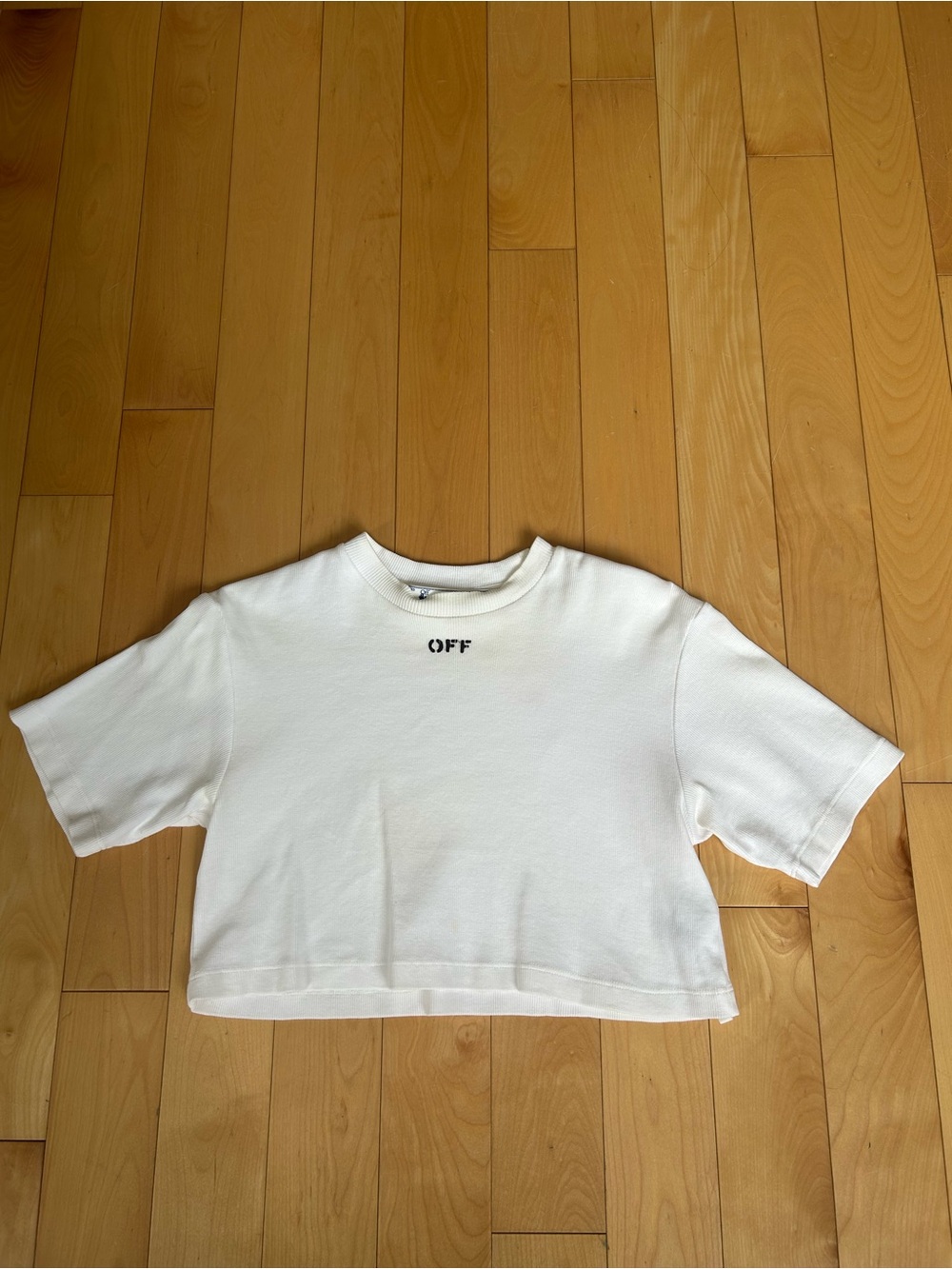 Off-White White Cropped Short Sleeve Tee